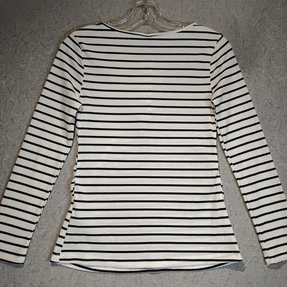 Shein NWOT White w/Blue Stripes Stretch Ribbed Sweater in Size M (US 6) - Picture 10 of 12